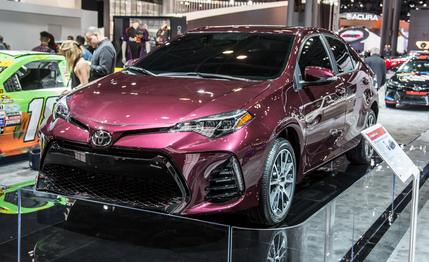 updated-2017-toyota-corolla-photos-and-info-news-car-and-driver-photo-667016-s-429x262